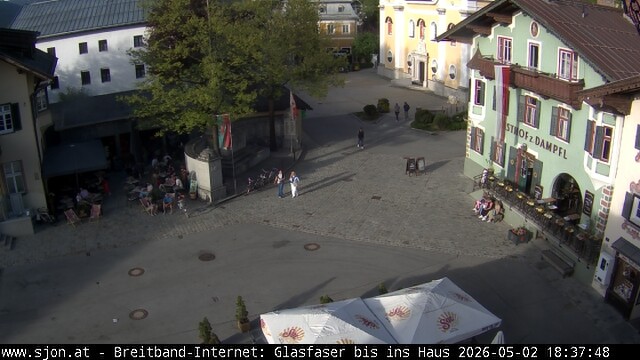 Archiv Foto Webcam Hauptplatz in St. Johann/Tirol