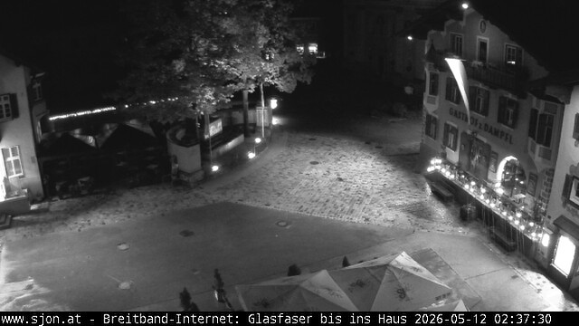 Archived image Webcam St. Johann in Tyrol - Main Place