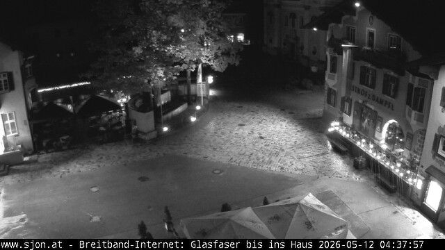 Archiv Foto Webcam Hauptplatz in St. Johann/Tirol