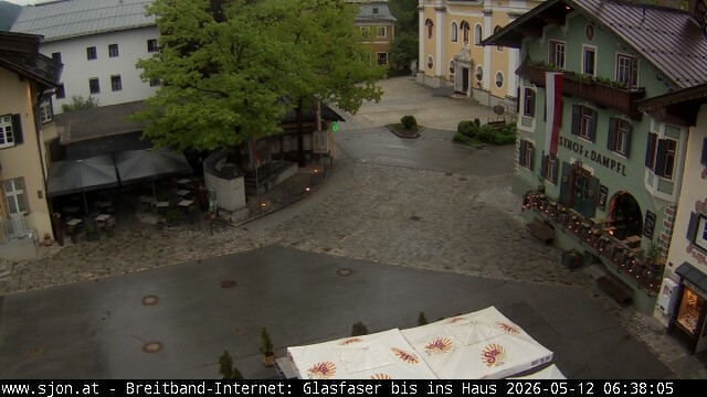 Archiv Foto Webcam Hauptplatz in St. Johann/Tirol