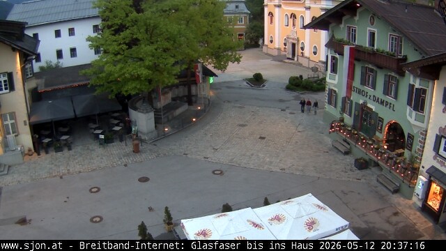 Archived image Webcam St. Johann in Tyrol - Main Place