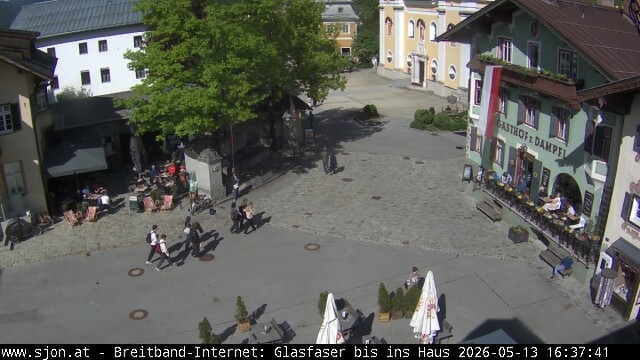 Archiv Foto Webcam Hauptplatz in St. Johann/Tirol