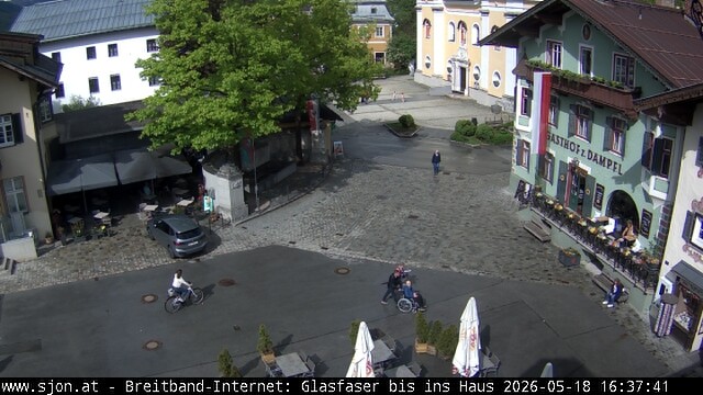 Archived image Webcam St. Johann in Tyrol - Main Place