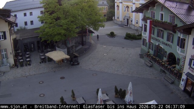 Archiv Foto Webcam Hauptplatz in St. Johann/Tirol