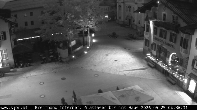Archived image Webcam St. Johann in Tyrol - Main Place