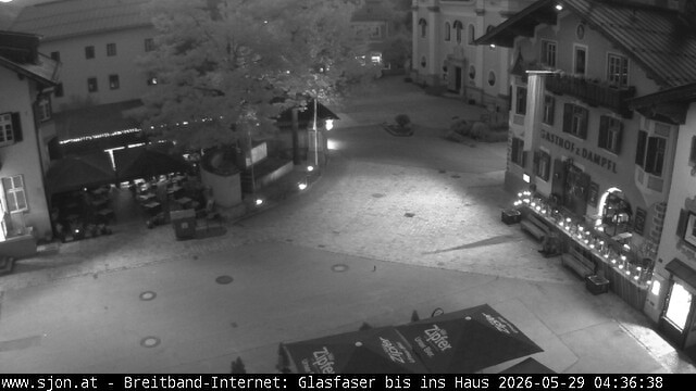 Archived image Webcam St. Johann in Tyrol - Main Place
