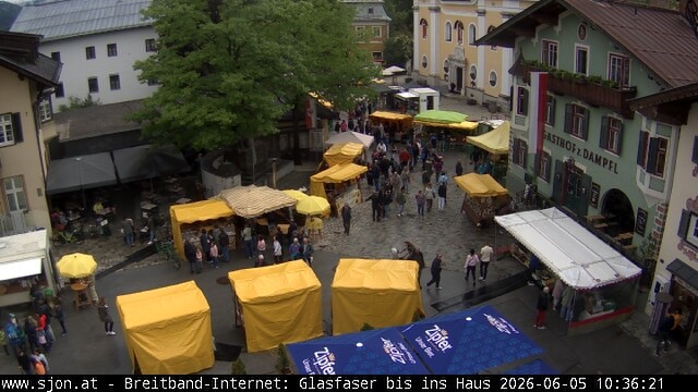 Archiv Foto Webcam Hauptplatz in St. Johann/Tirol