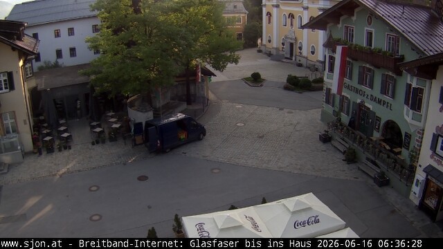Archiv Foto Webcam Hauptplatz in St. Johann/Tirol