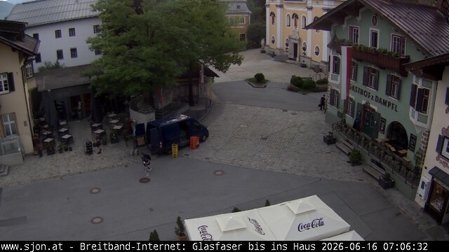 Archiv Foto Webcam Hauptplatz in St. Johann/Tirol