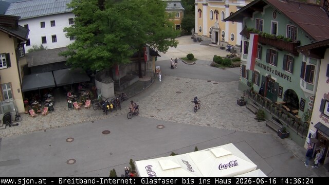 Archiv Foto Webcam Hauptplatz in St. Johann/Tirol