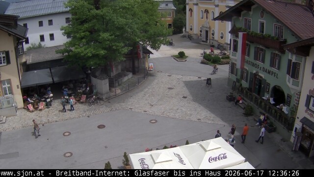 Archived image Webcam St. Johann in Tyrol - Main Place