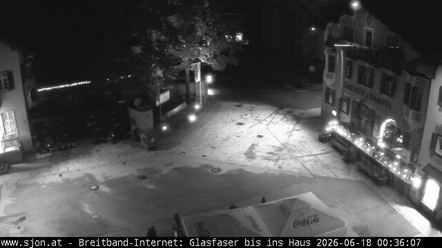 Archiv Foto Webcam Hauptplatz in St. Johann/Tirol