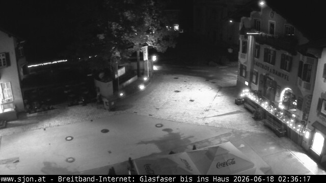 Archiv Foto Webcam Hauptplatz in St. Johann/Tirol
