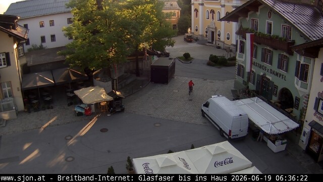Archiv Foto Webcam Hauptplatz in St. Johann/Tirol