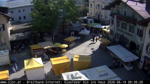 Archived image Webcam St. Johann in Tyrol - Main Place