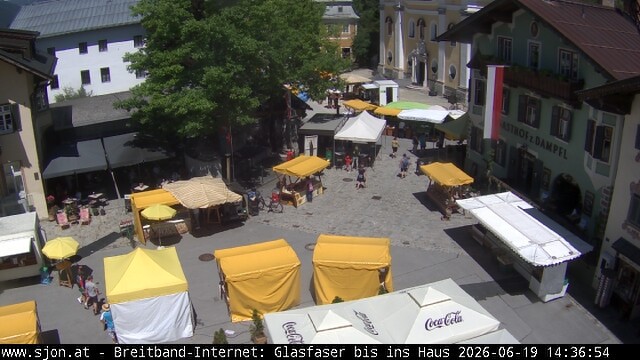 Archiv Foto Webcam Hauptplatz in St. Johann/Tirol