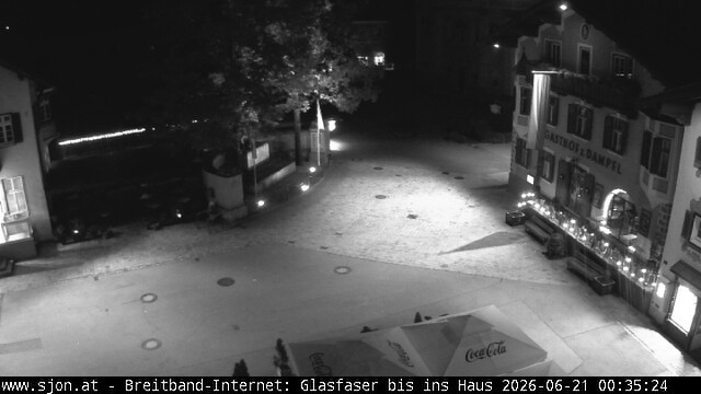 Archived image Webcam St. Johann in Tyrol - Main Place