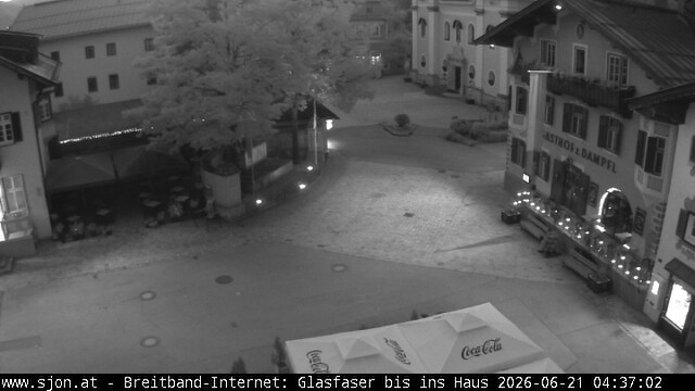 Archived image Webcam St. Johann in Tyrol - Main Place