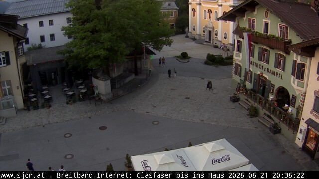 Archiv Foto Webcam Hauptplatz in St. Johann/Tirol