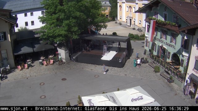 Archiv Foto Webcam Hauptplatz in St. Johann/Tirol