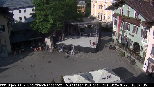 Archiv Foto Webcam Hauptplatz in St. Johann/Tirol