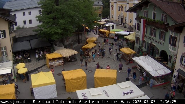 Archived image Webcam St. Johann in Tyrol - Main Place