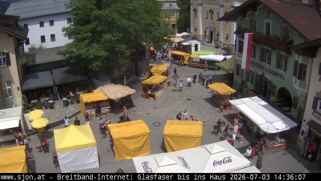 Archived image Webcam St. Johann in Tyrol - Main Place
