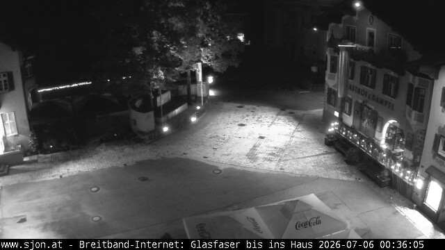 Archiv Foto Webcam Hauptplatz in St. Johann/Tirol