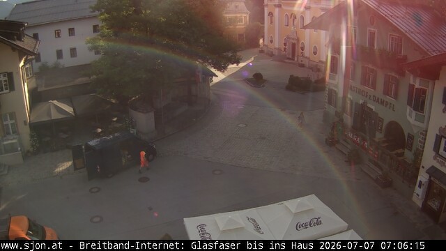 Archived image Webcam St. Johann in Tyrol - Main Place