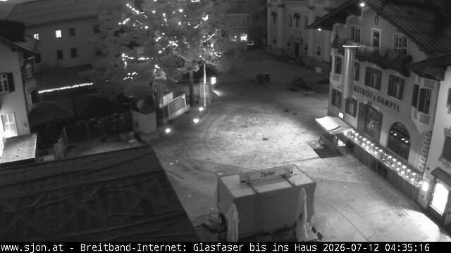 Archiv Foto Webcam Hauptplatz in St. Johann/Tirol