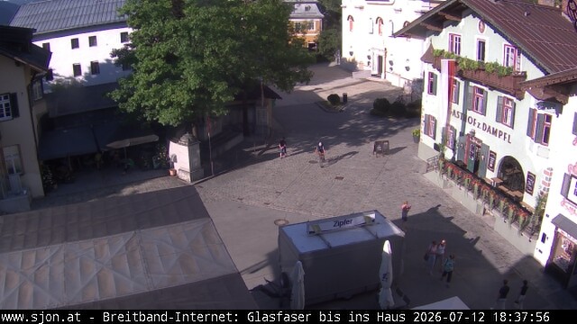 Archived image Webcam St. Johann in Tyrol - Main Place