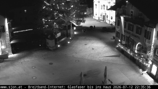 Archiv Foto Webcam Hauptplatz in St. Johann/Tirol