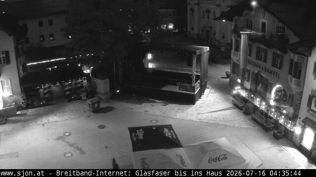 Archiv Foto Webcam Hauptplatz in St. Johann/Tirol
