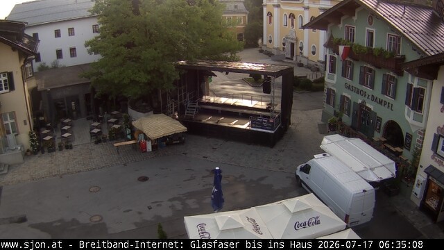 Archived image Webcam St. Johann in Tyrol - Main Place