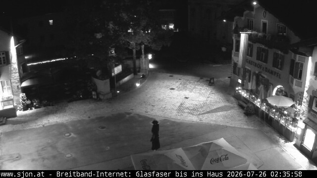 Archiv Foto Webcam Hauptplatz in St. Johann/Tirol