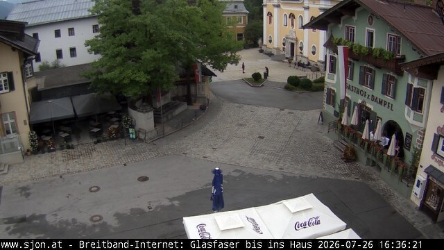 Archiv Foto Webcam Hauptplatz in St. Johann/Tirol