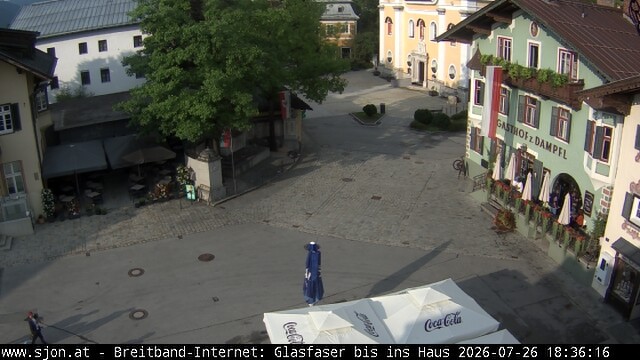 Archiv Foto Webcam Hauptplatz in St. Johann/Tirol