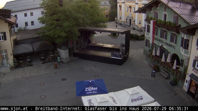 Archiv Foto Webcam Hauptplatz in St. Johann/Tirol