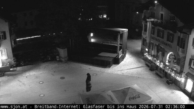 Archiv Foto Webcam Hauptplatz in St. Johann/Tirol