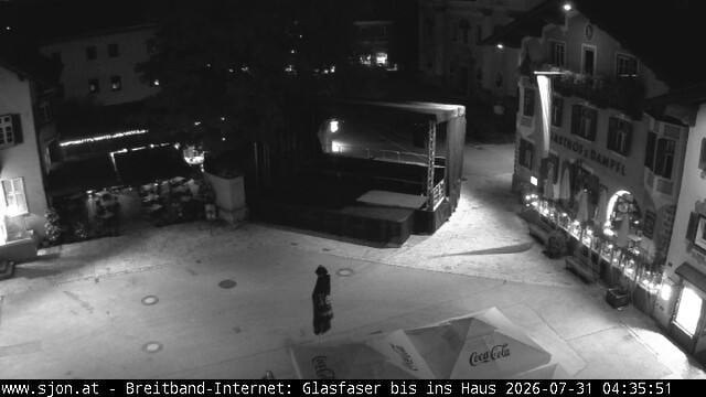 Archiv Foto Webcam Hauptplatz in St. Johann/Tirol