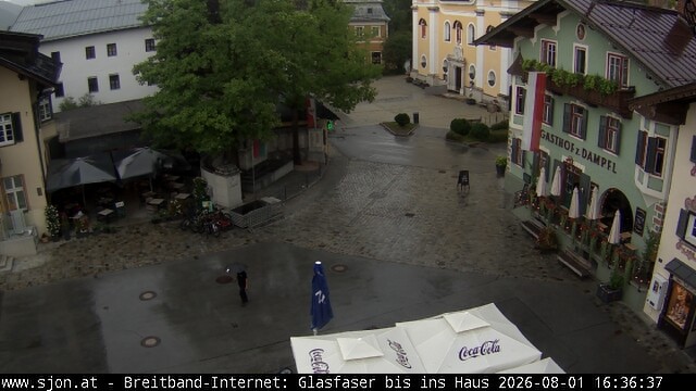 Archived image Webcam St. Johann in Tyrol - Main Place