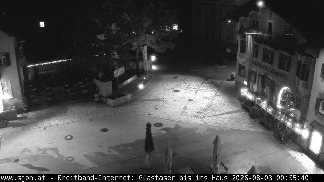 Archiv Foto Webcam Hauptplatz in St. Johann/Tirol