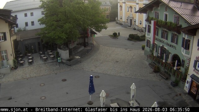 Archiv Foto Webcam Hauptplatz in St. Johann/Tirol