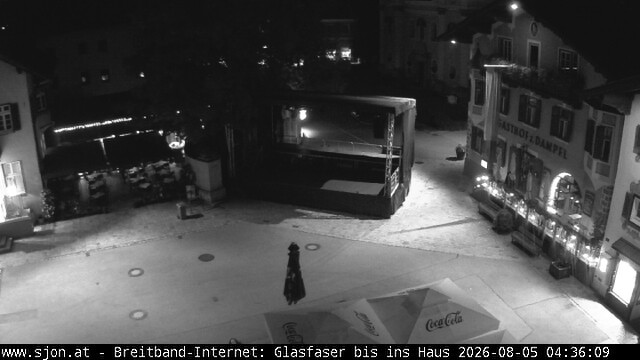 Archiv Foto Webcam Hauptplatz in St. Johann/Tirol