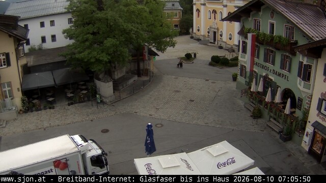 Archiv Foto Webcam Hauptplatz in St. Johann/Tirol