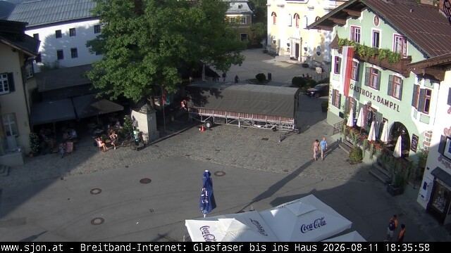 Archiv Foto Webcam Hauptplatz in St. Johann/Tirol