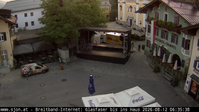 Archiv Foto Webcam Hauptplatz in St. Johann/Tirol