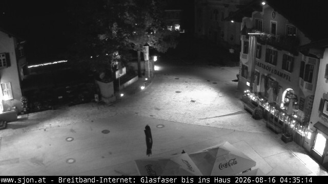 Archiv Foto Webcam Hauptplatz in St. Johann/Tirol