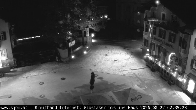 Archiv Foto Webcam Hauptplatz in St. Johann/Tirol