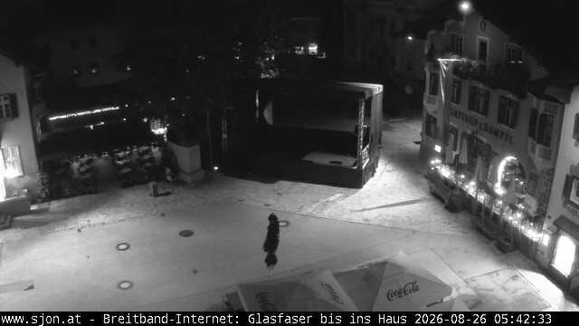 Archiv Foto Webcam Hauptplatz in St. Johann/Tirol